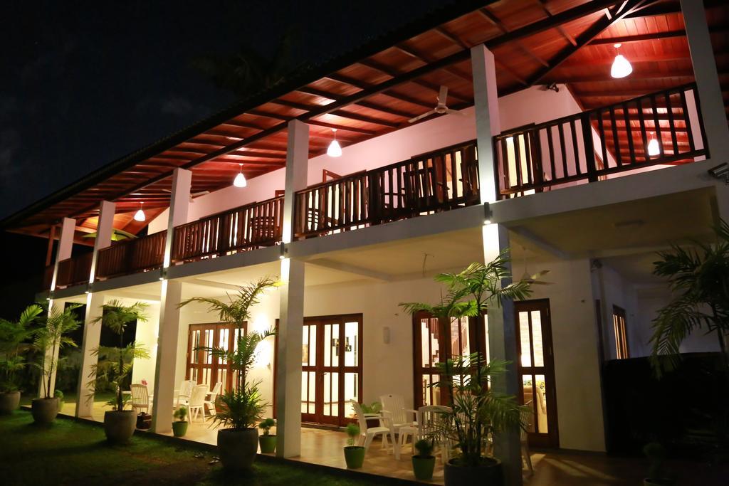 Hikka Resort Hikkaduwa Exterior foto